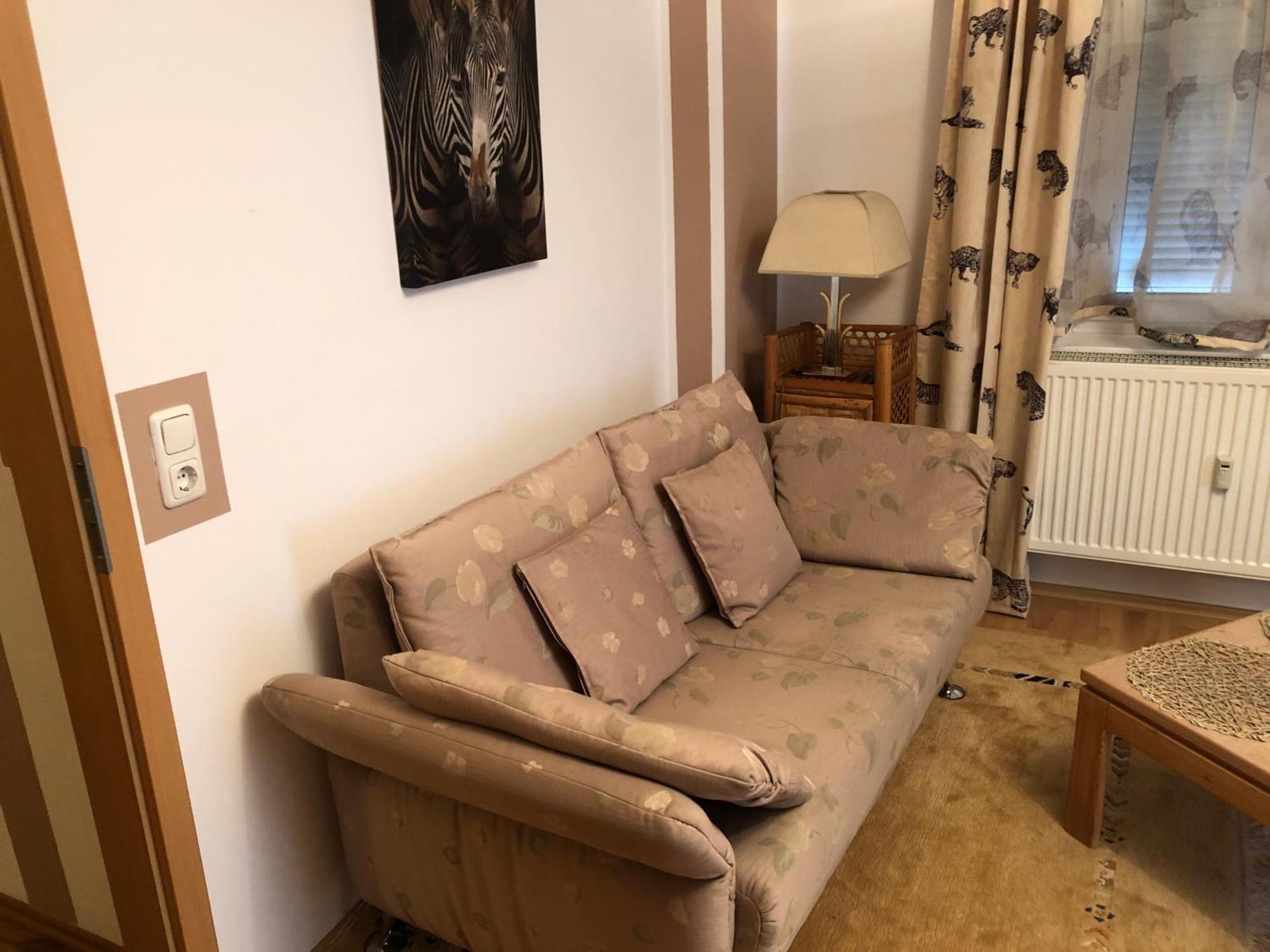 Schoene Ferienwohnung In Bahnhofsnaehe Fuer Urlaub, Studium Oder Arbeit Деггендорф Экстерьер фото